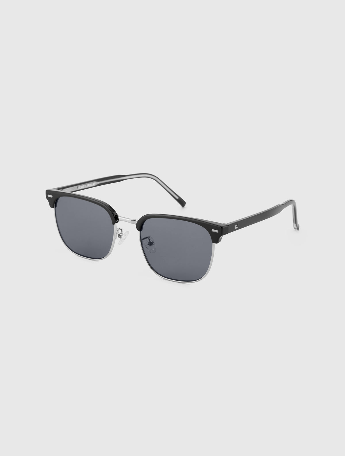 CLAUDE-S black