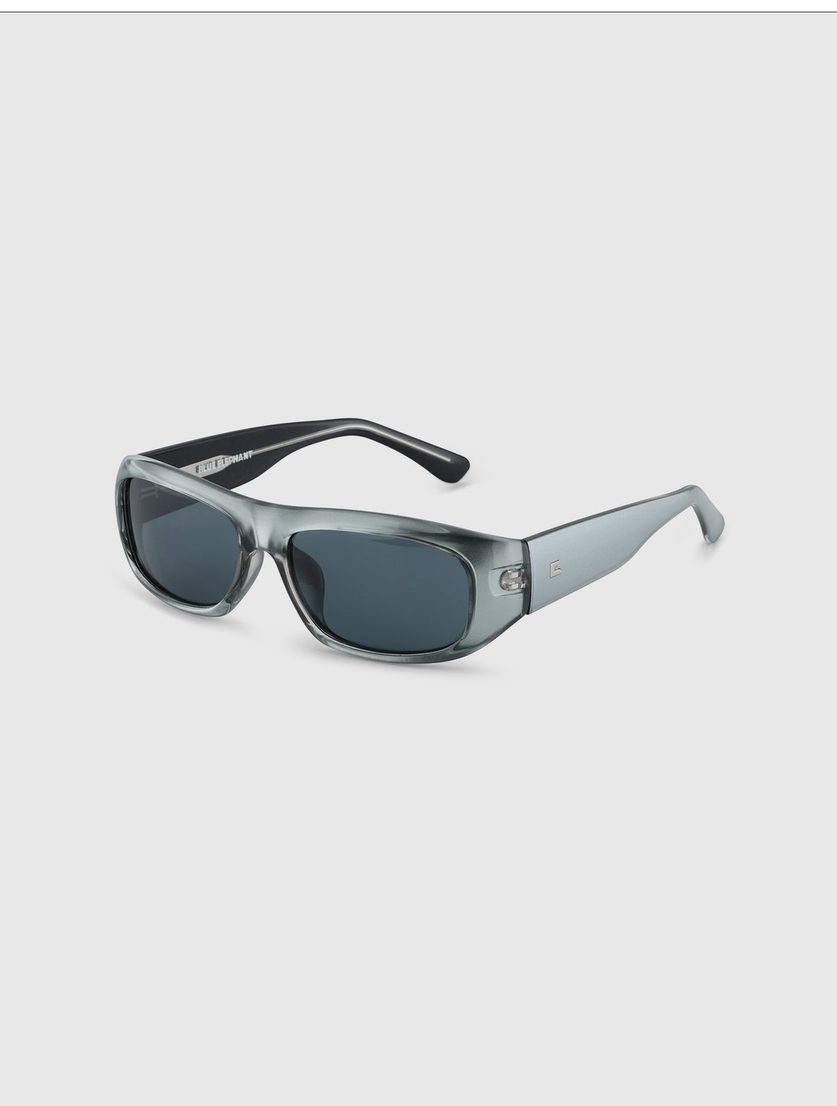 DUKE pearl grey