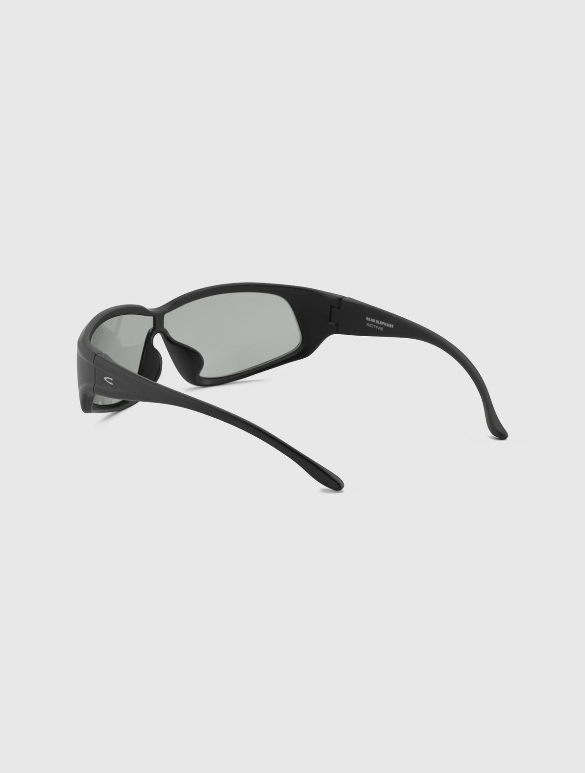 FLOW matte black
