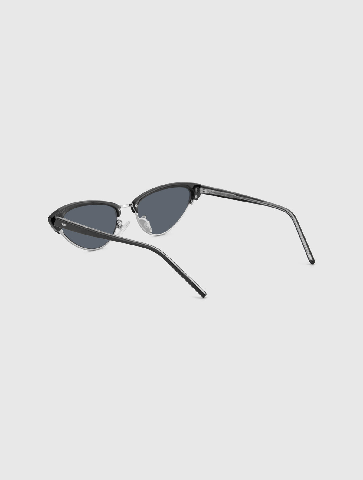 LEON-S black