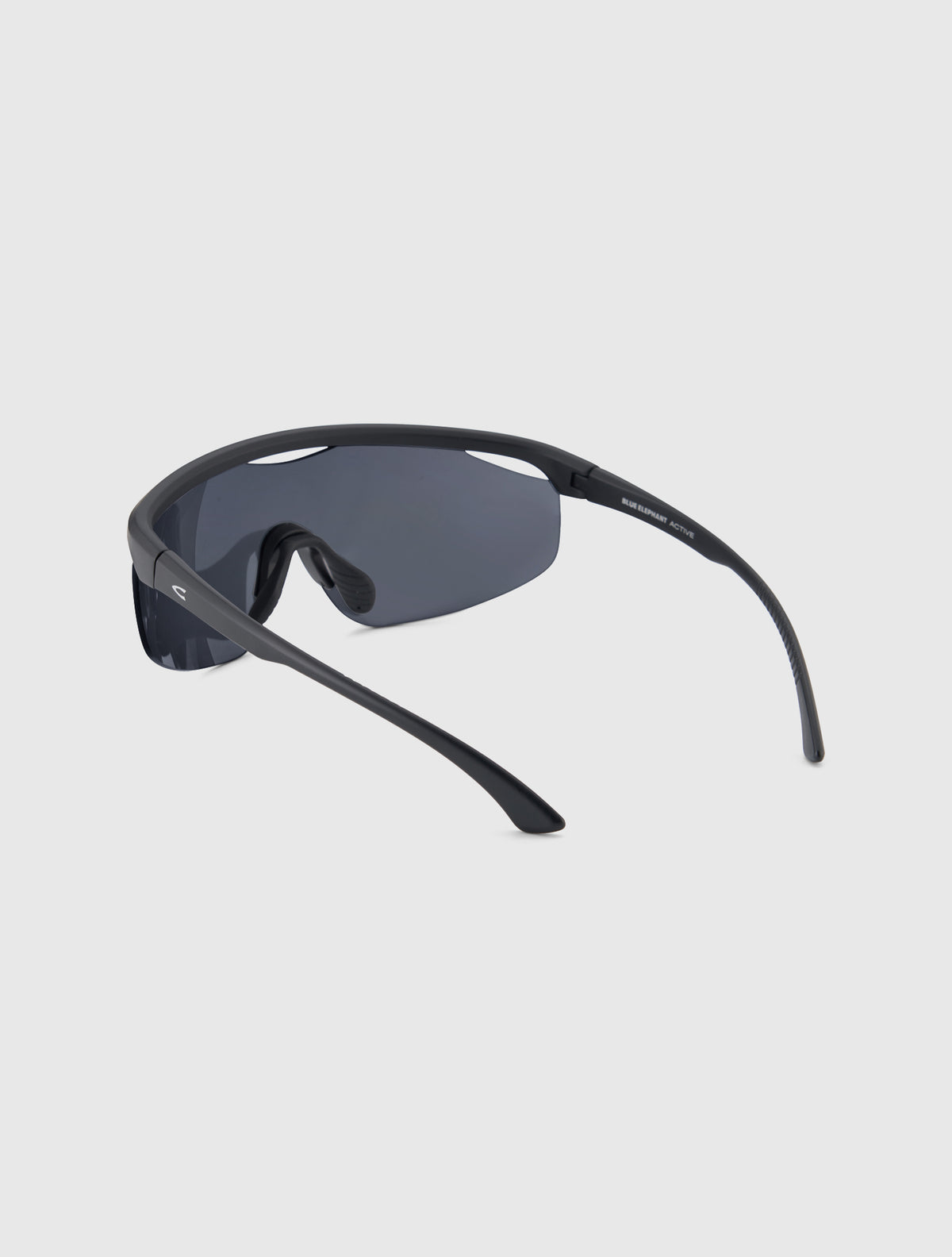 NIVA matte black